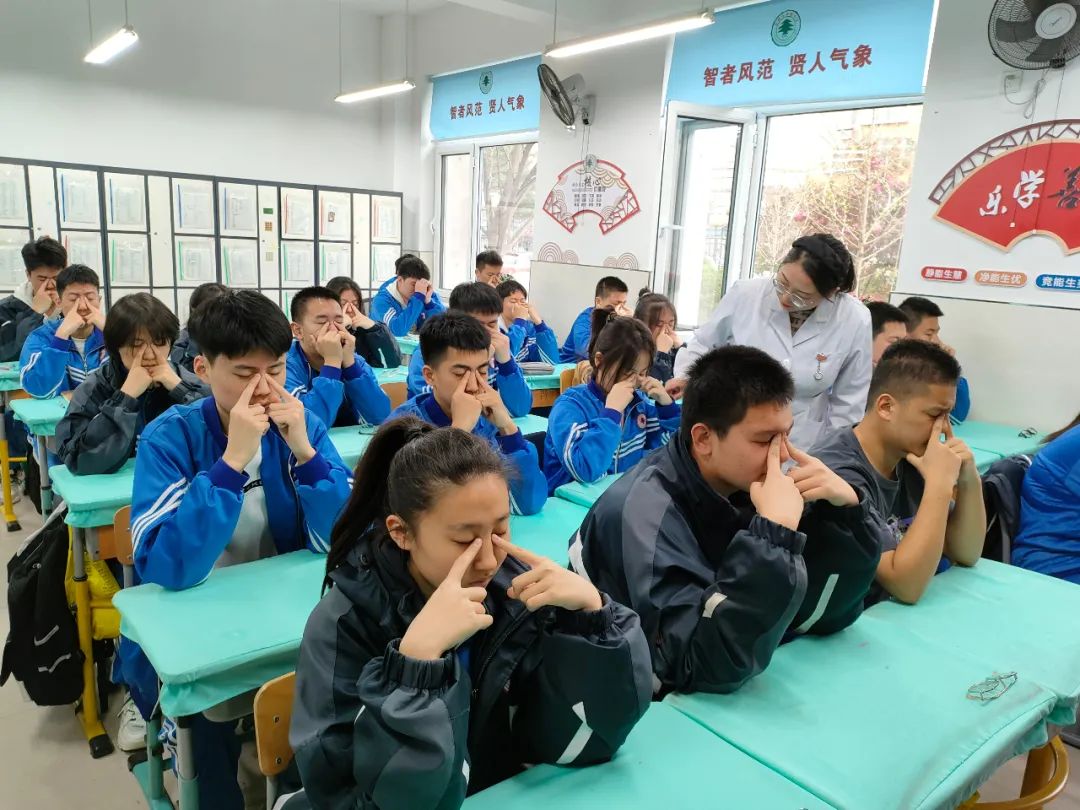 ‘睛’彩人生，珍‘EYE’永恒”——沈阳市青松中学防近工作纪实