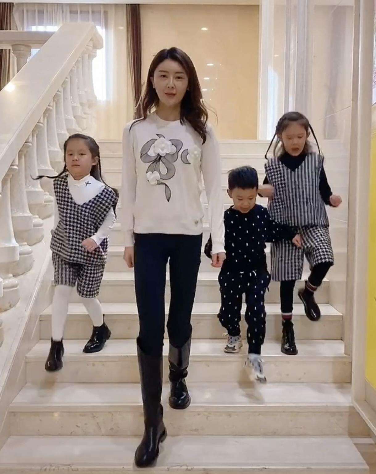 曾经落魄如今风光的明星,最终落魄的四位女明星