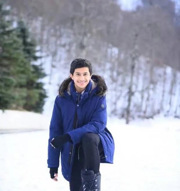 卡塔尔王子晒中国的手绘,卡塔尔小王子晒中国粉丝手绘