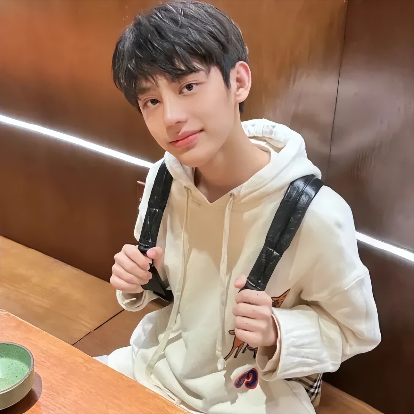 仙气女头像真人氛围感超强,情侣头像氛围感高级照片