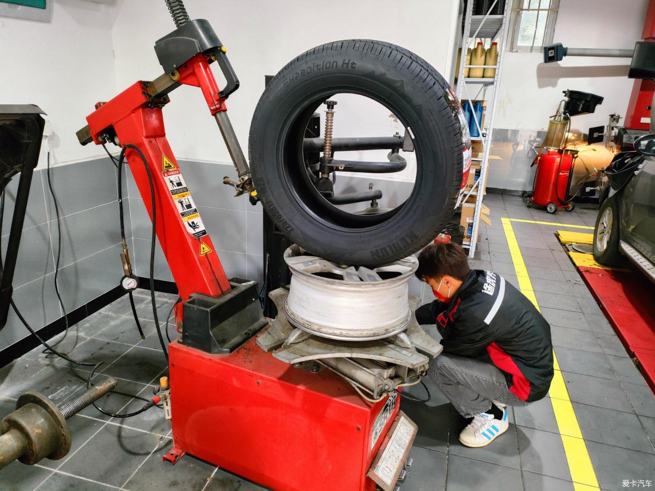 给老伙计换双新鞋,老伙计换新轮胎