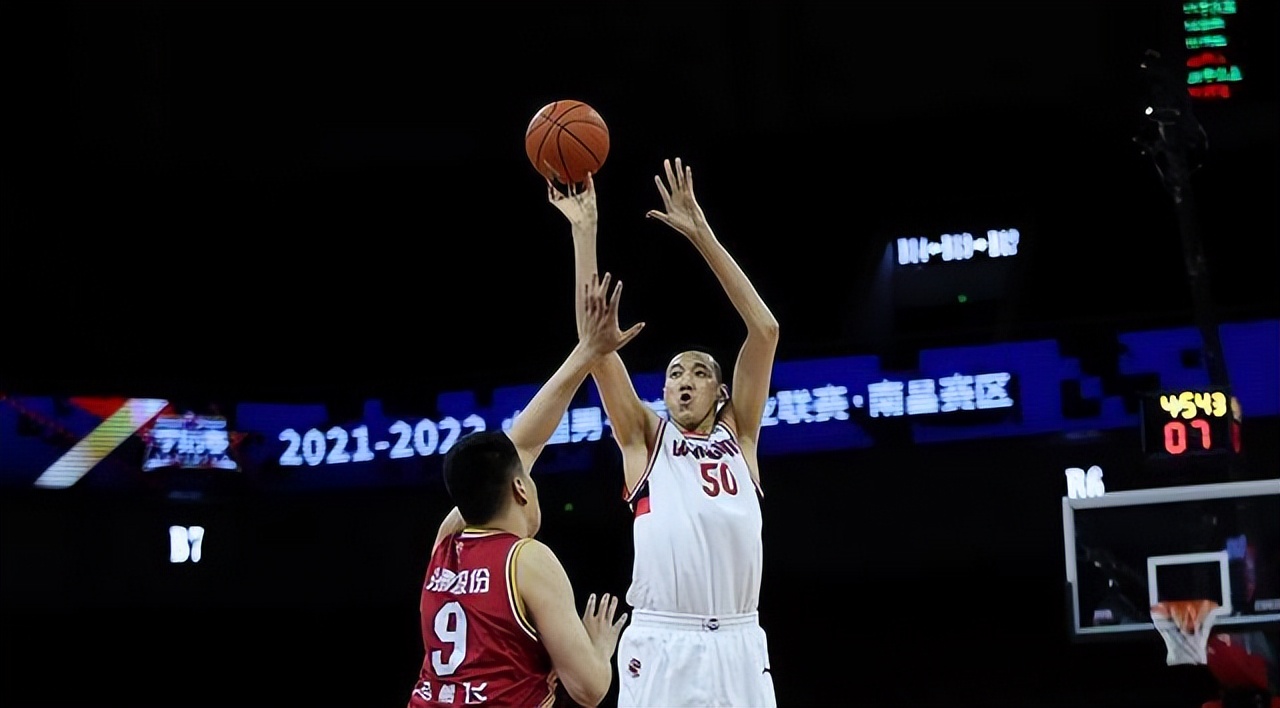 郭士强郑准新闻发布会,cba最新消息郭士强