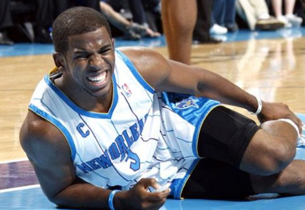 卡梅罗安东尼伤病史,安东尼腿筋拉伤