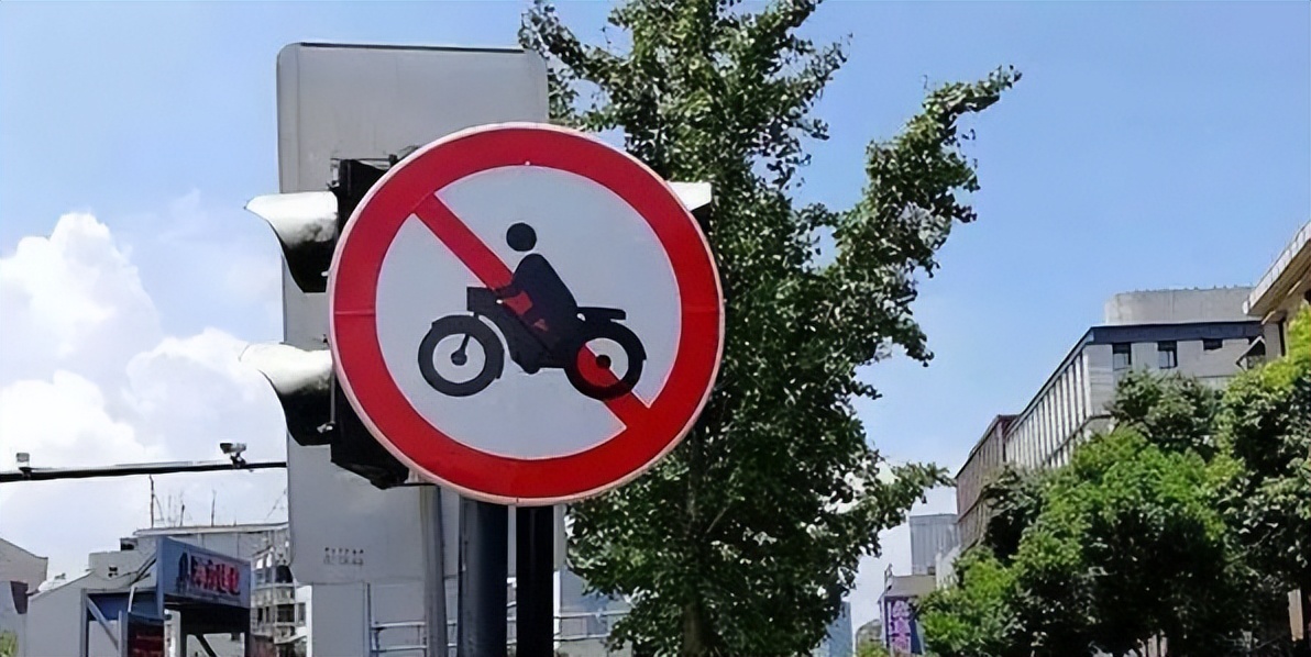 雅迪绿源新国标电动车推荐,雅迪爱玛小刀小牛绿源哪个好