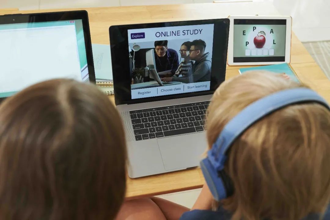 高考成绩不理想还有必要留学吗,高考200分出国留学是什么样的体验