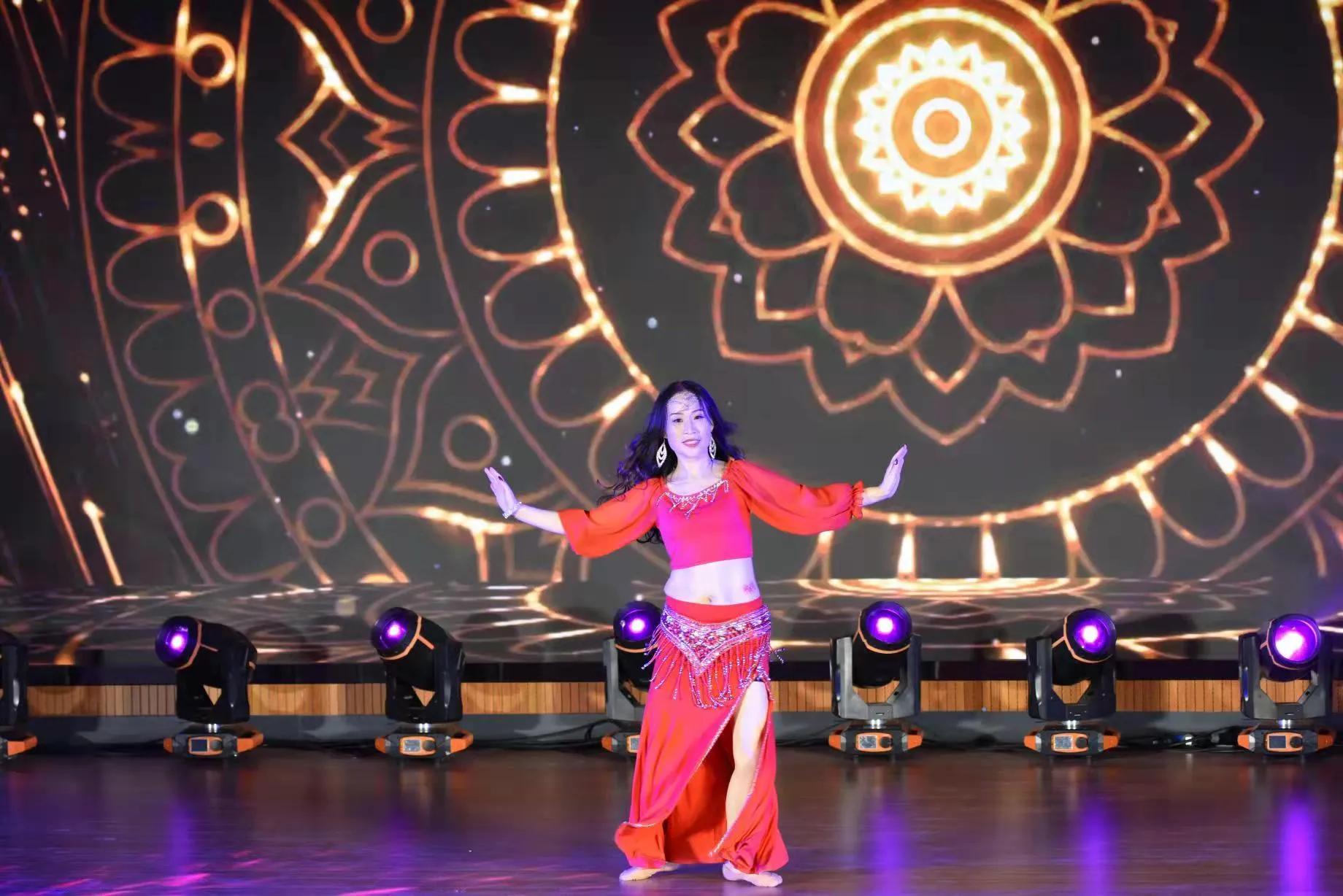 归来梦起航石家庄市第二十七中学教职工载歌载舞开启“归来梦起航”主题元旦联欢会