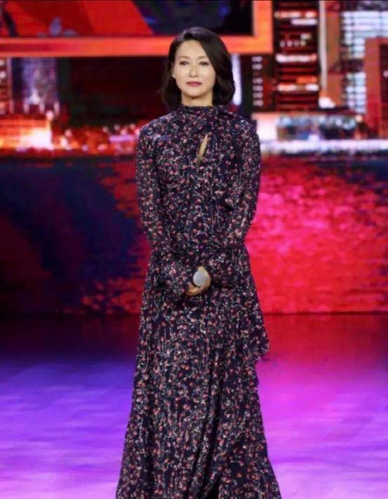 坚决不动刀不整容，年过60岁依然优雅美丽的女星，我只服这10位