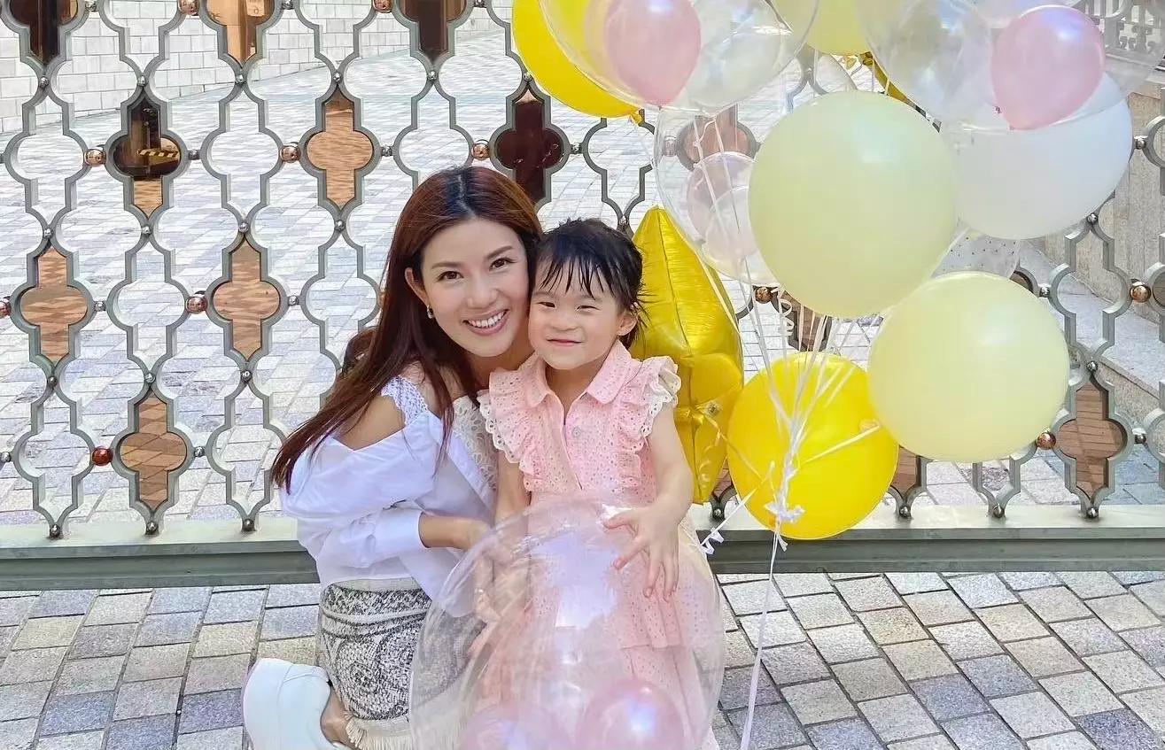 tvb女星爆富,TVB当红女星