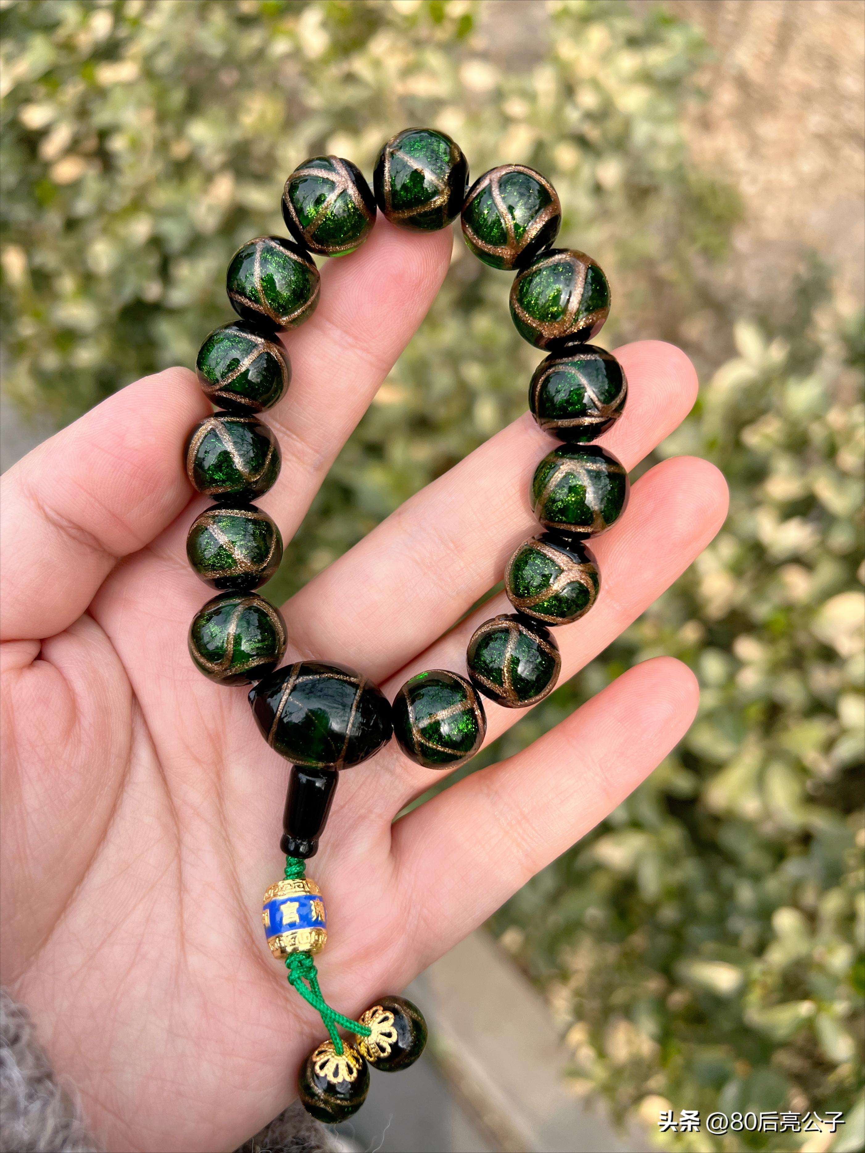 雍和宫十全十美香灰琉璃手串男款,雍和宫香灰琉璃手串颜色代表什么