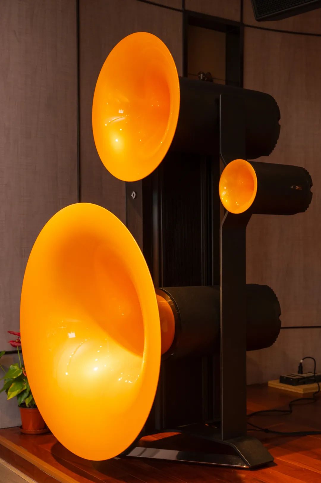 德国AVANTGARDE喇叭花全新旗舰TRIOG3+SPACEHORN