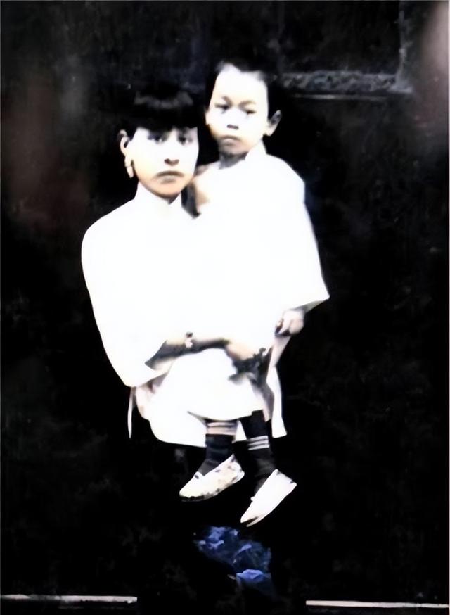 徐志摩逝世后留下唯一儿子,徐志摩幼子彼得