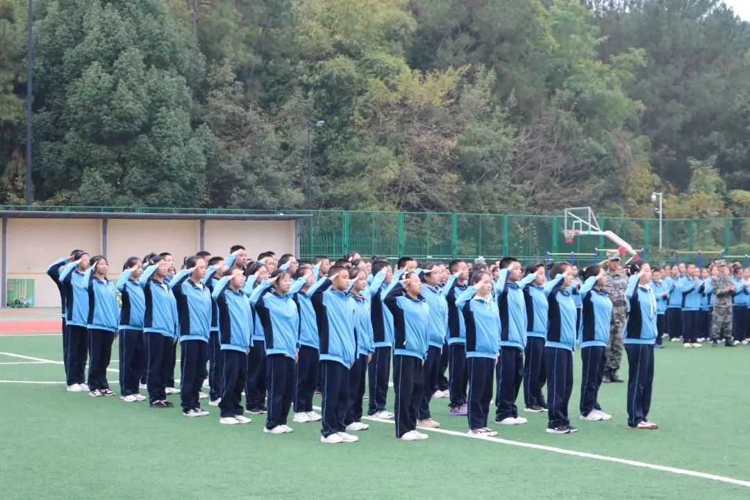 热血少年,百炼成钢!天府师一国防教育活动火热开展