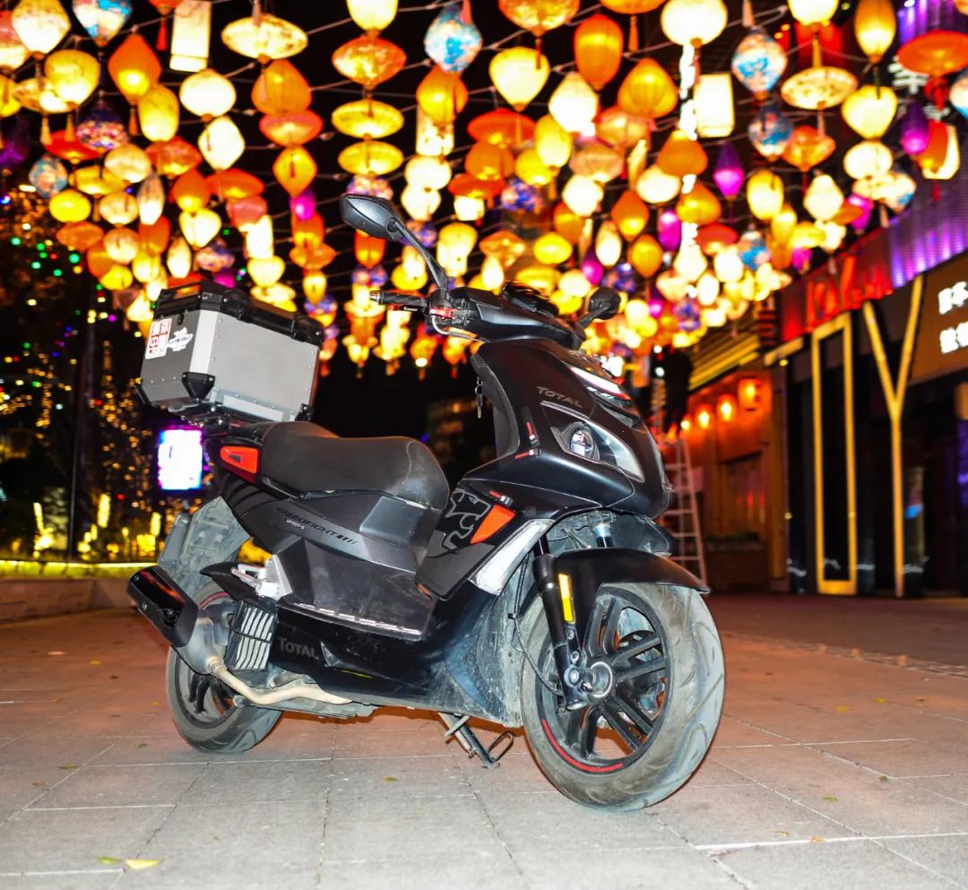 踏板摩托标致speedfight150,标致运动踏板speedfight4多少钱