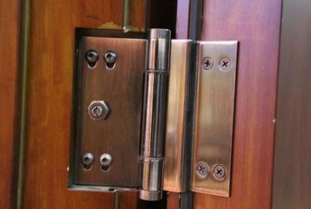 木门开的时候老是吱吱响怎么办,木门开关门声音很吵怎么缓解