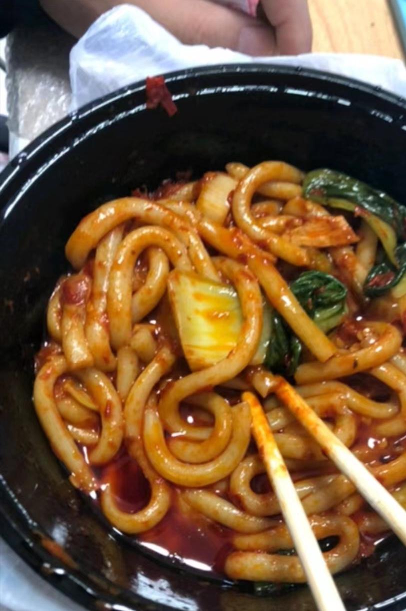 跑外卖一个月跑多少单能月入7000,跑外卖月入一万一天要跑多少单