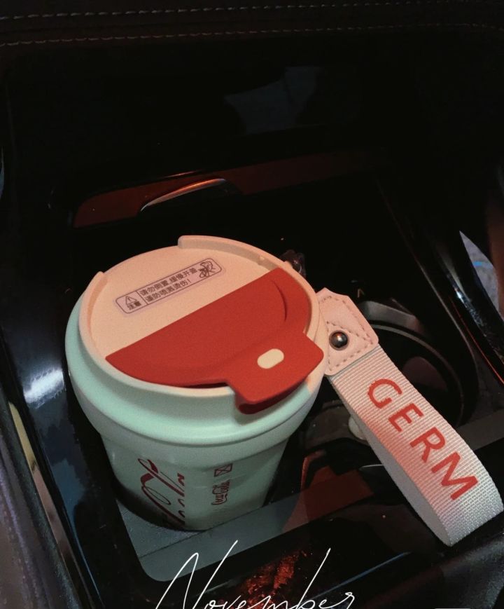 保温杯网红水杯马克杯大容量,大容量保温杯网红大容量1100ml