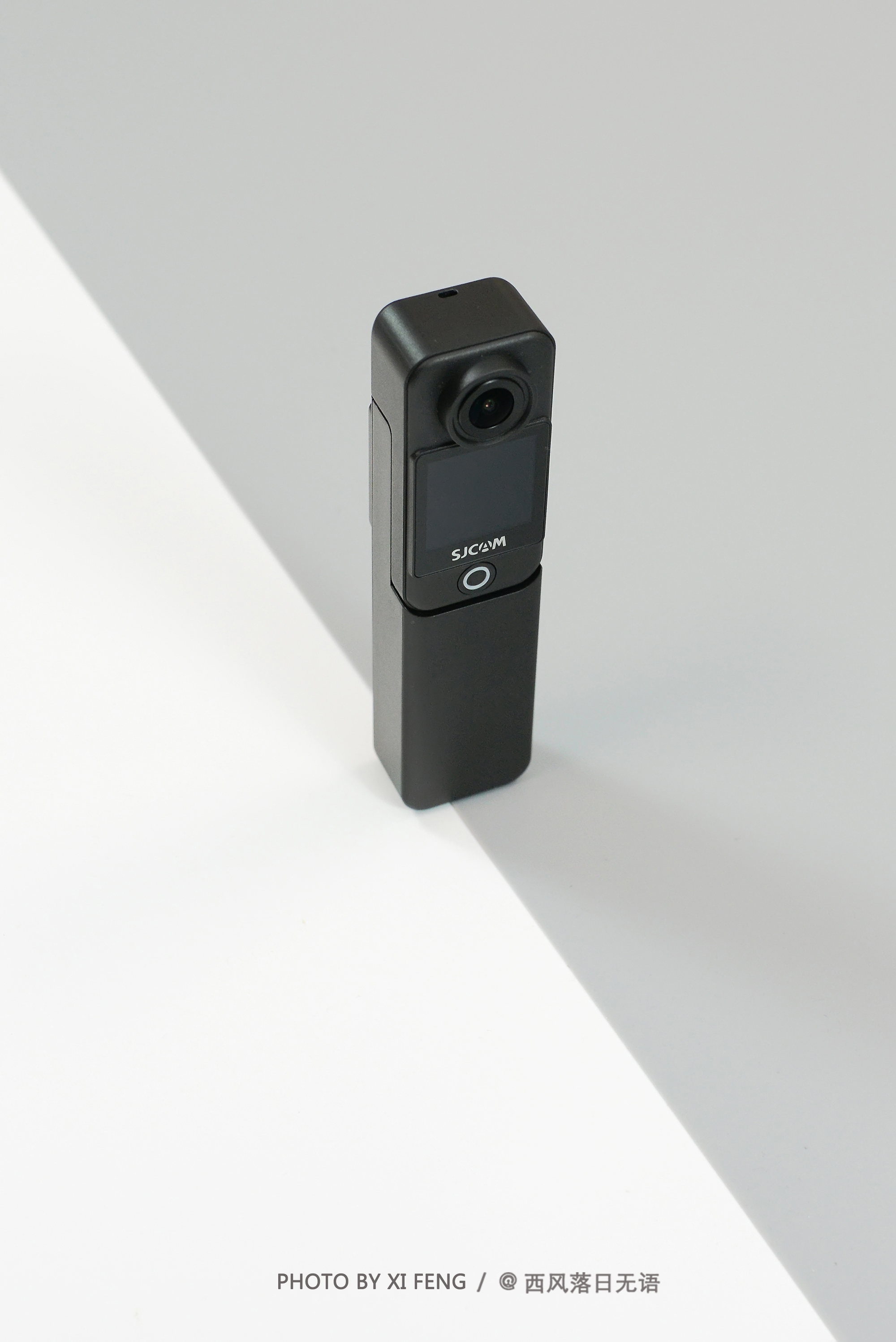 别的牌子，肯定是要单独大赚一笔，SJCAM：白送！