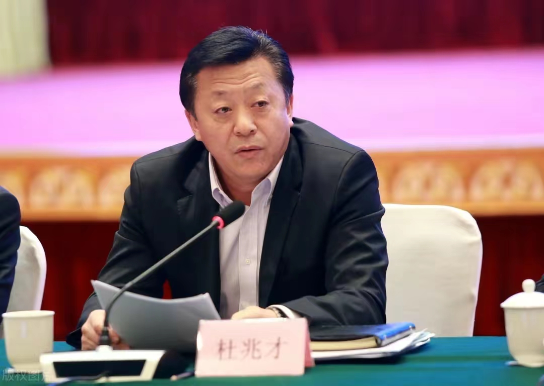 无地自容！印度人嘲讽中国足球，中国名记显尴尬，杜兆才无言以对