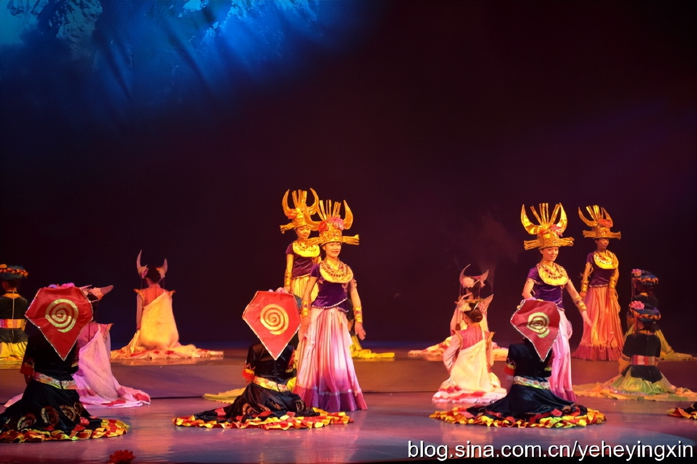 丽江丽水金沙表演好看吗,丽水金沙民族歌舞表演