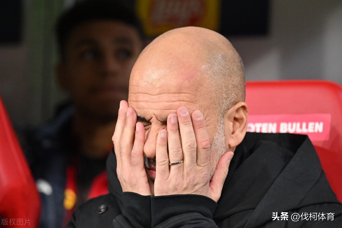 十大神锋之莱万,足坛十大神锋之莱万