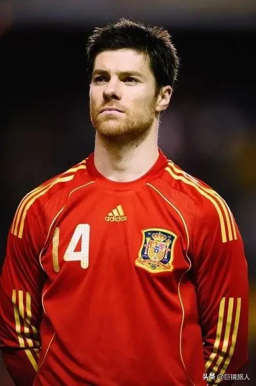 西班牙队史上最强11人,西班牙伊涅斯塔黄金一代球员