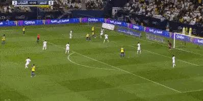 利雅得胜利c罗3球,c罗带领球队大胜的比赛