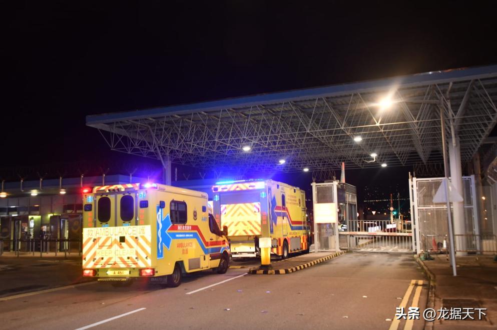 国泰航空780航班事故空地对话记录,国泰波音787客机香港起飞