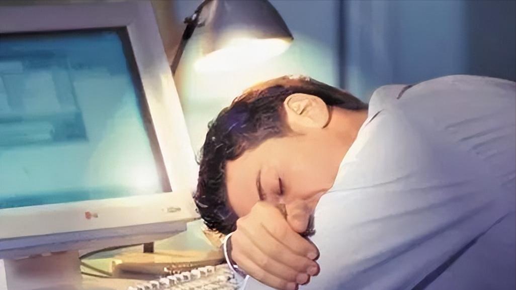 得了带状疱疹又痛又痒医生提醒,有不疼的带状疱疹症状和表现