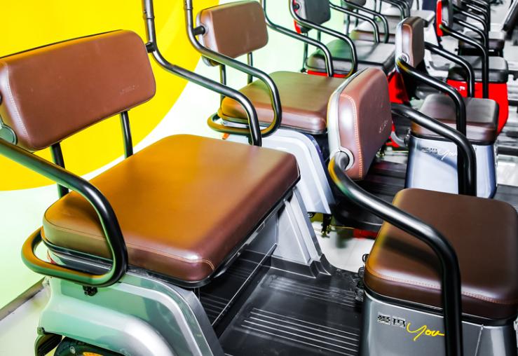 爱玛三轮车雨棚,爱玛无篷电动三轮车