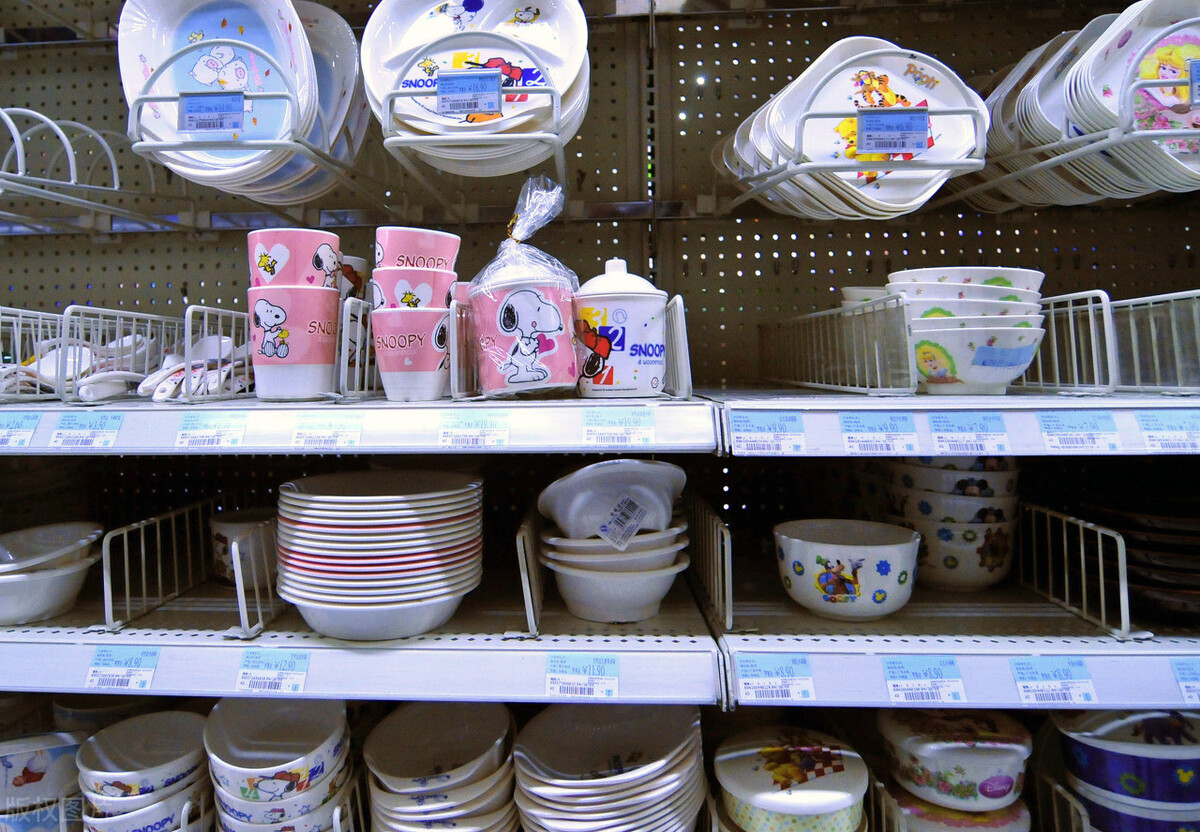 仿陶瓷碗有毒,仿瓷碗释放的甲醛会中毒吗