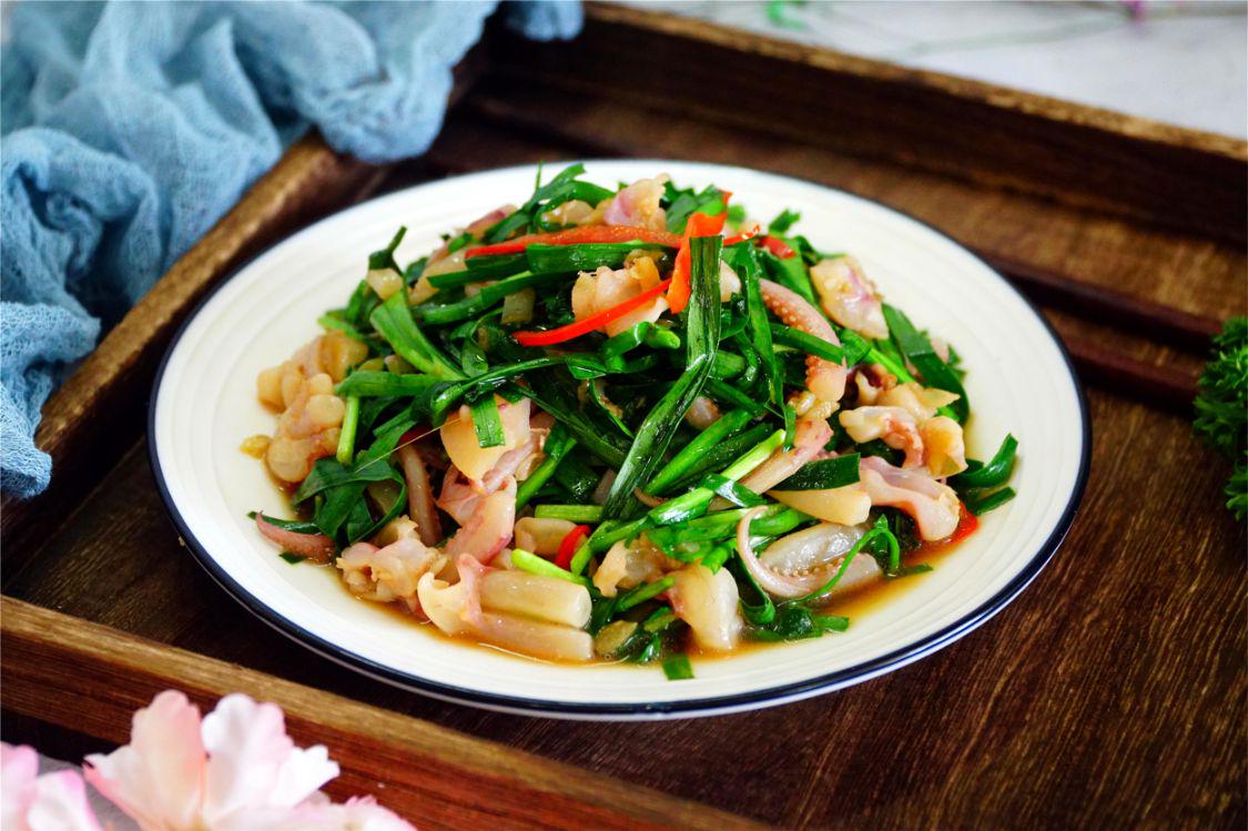 六月韭菜怎么做好吃,六月韭菜臭如狗