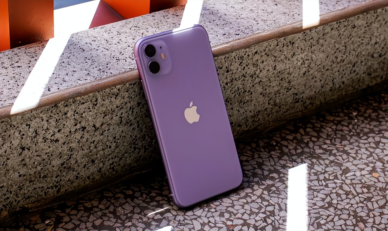 iphone11还值得买吗哪一年发布,iphone11一年后值得入手吗