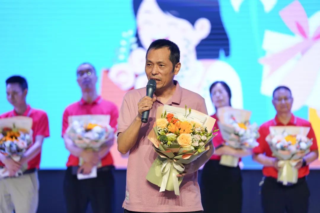 重庆市江北中学毕业典礼|情系江中青云万里