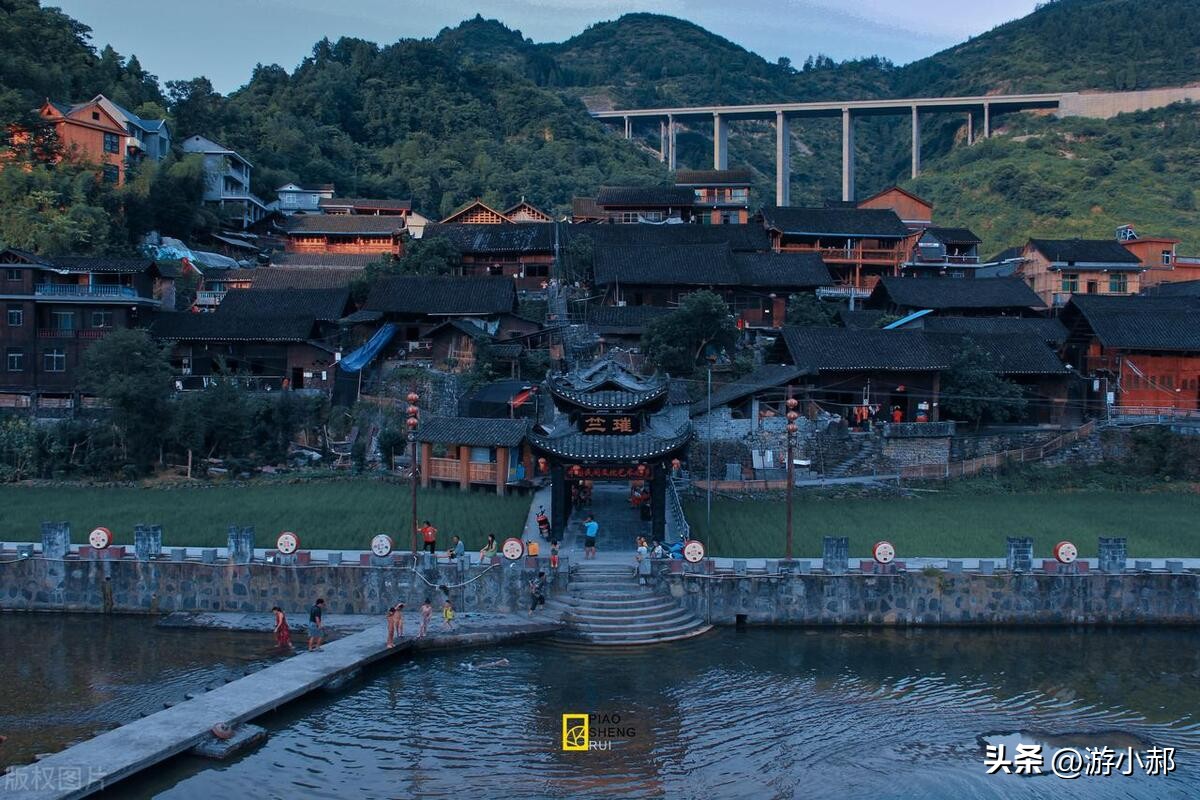 湖南值得去的苗寨,湖南苗寨旅游胜地