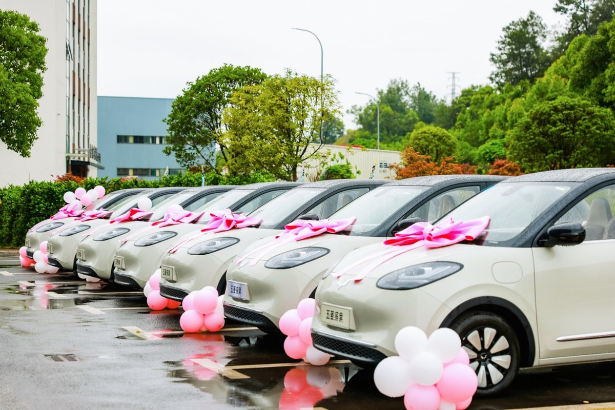 五菱缤果空间实测,五菱缤果试驾视频