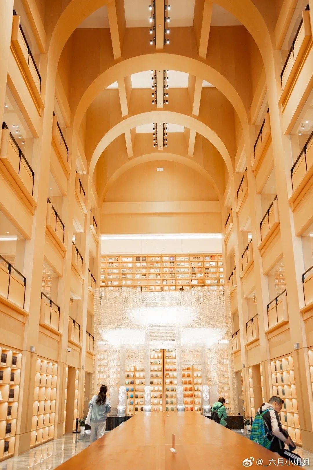 灏忓竷鎽勫奖鍥㈤槦,灏忓竷鎽勫奖