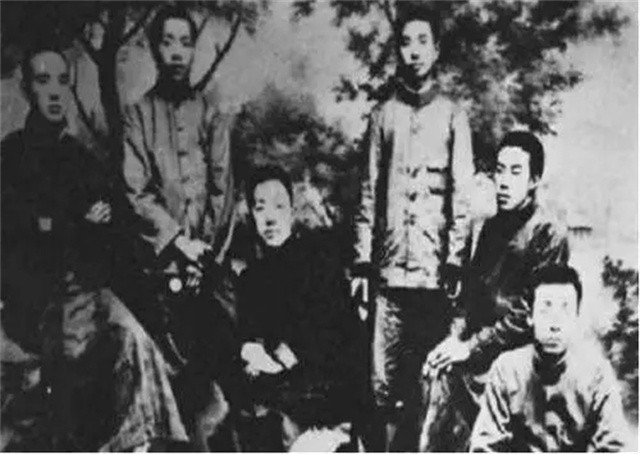 谢子长革命事迹讲解,陕甘革命根据地谢子长历史功绩