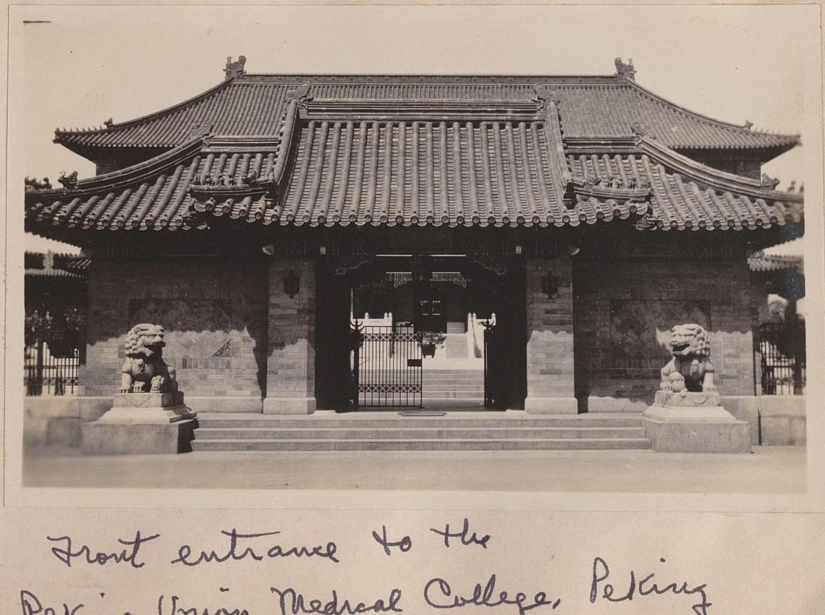 30张经典老照片说说,很有年代感的老照片