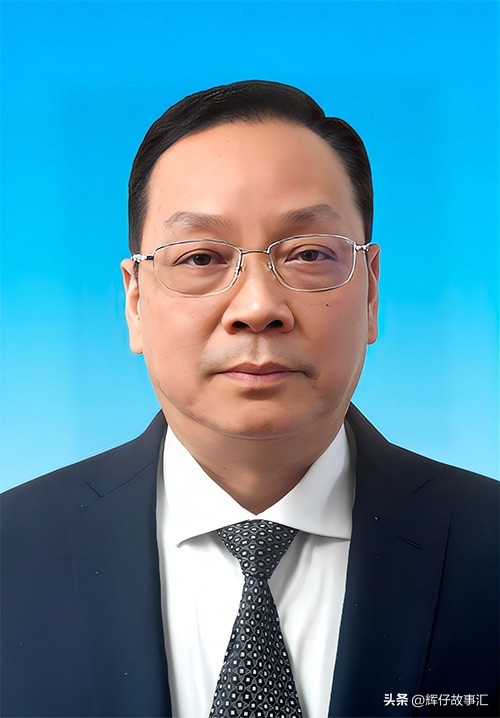 湖北省潜江市现任市长叫什么名字,湖北省潜江市市委书记