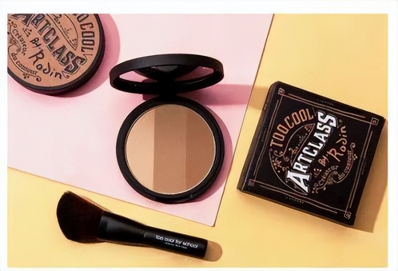 新手如何化妆自然不卡粉,新手如何化妆出无瑕零毛孔的皮肤