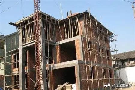 想把县城房子卖掉去省城买好吗,县城一楼带院子的房子值得买吗