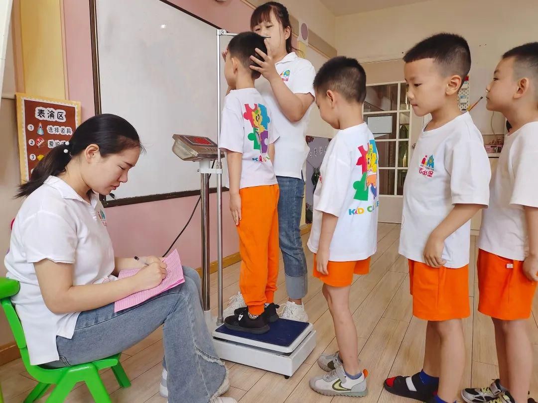 吉的堡幼儿园入学体检,吉的堡幼儿园关爱健康