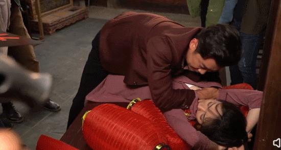 娱乐圈的假戏真做，撕开了女演员“清白”的最后一块“遮羞布”