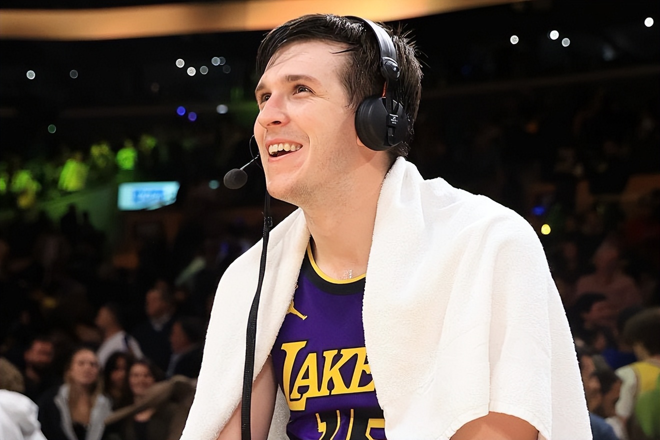 老詹27分湖人末节乏力不敌热火,老詹34分