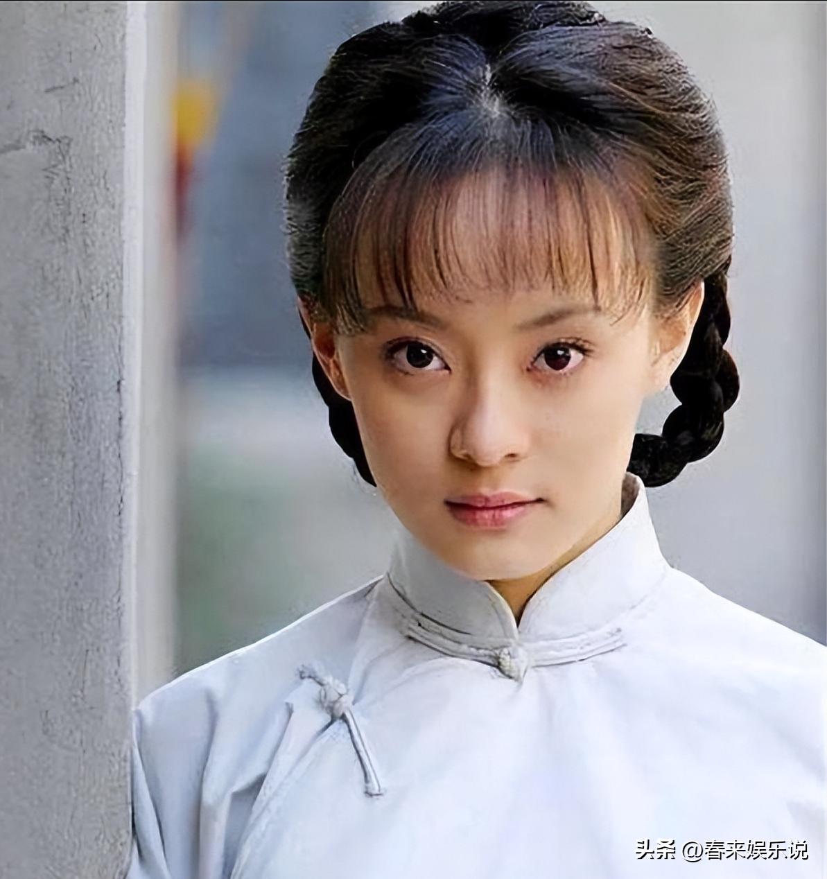 长得漂亮但不敢露额头的女星,额头宽的女演员