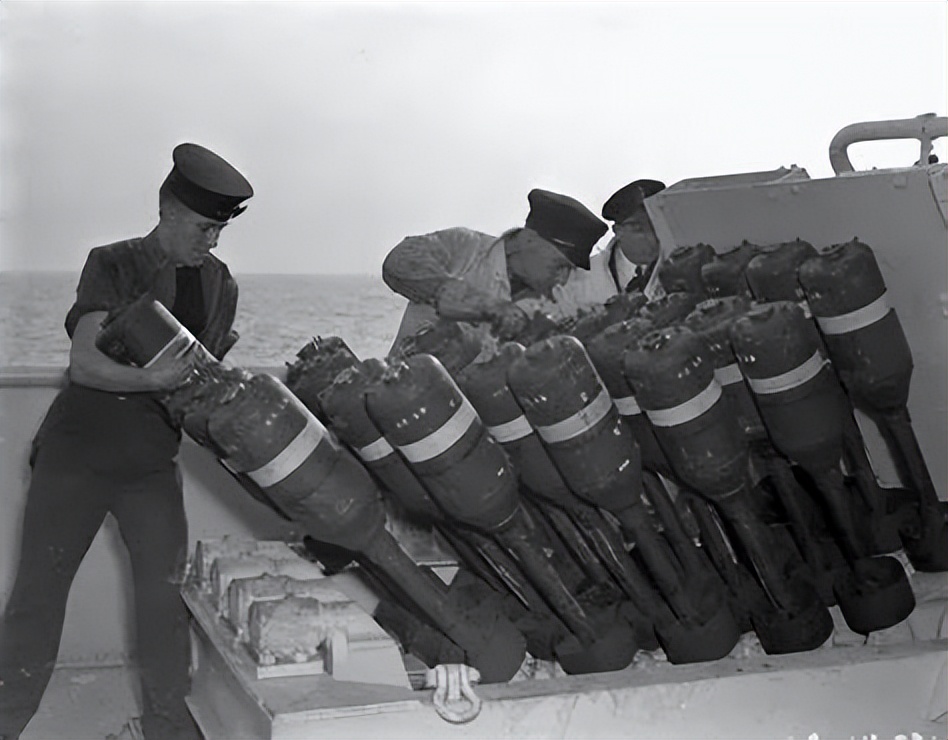 788.残忍之鲨——日本海军甲改-1型潜艇“伊-12”号的西海岸破交