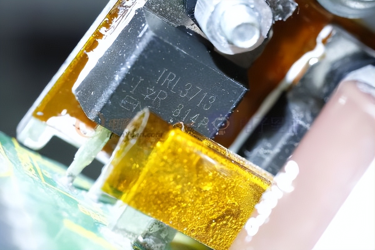 3w隔离电源拆解,1加45w散热器拆解