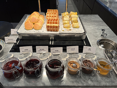 窗含西岭千秋雪成都环球中心雪山,窗含西岭千秋雪魅力成都