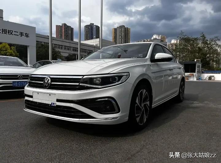 23款低配宝来值得入手吗,情怀宝来