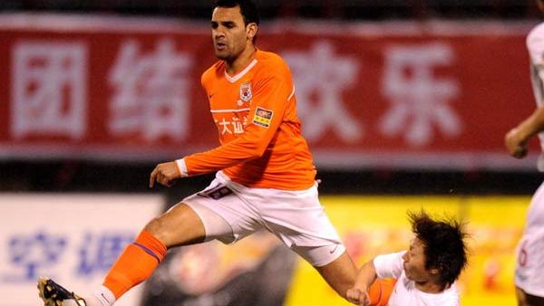 中超泰山队夺冠合集,中超山东泰山队2018年比赛集锦